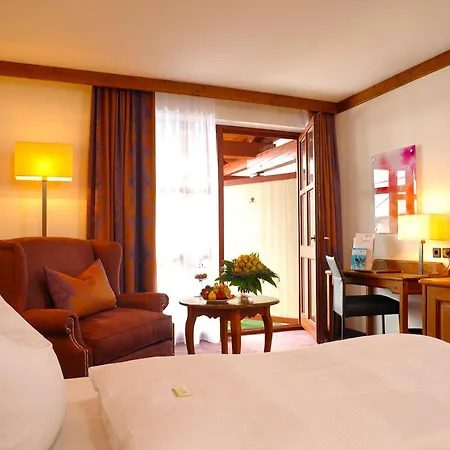Quellness- Und Golfhotel Fürstenhof 4*
