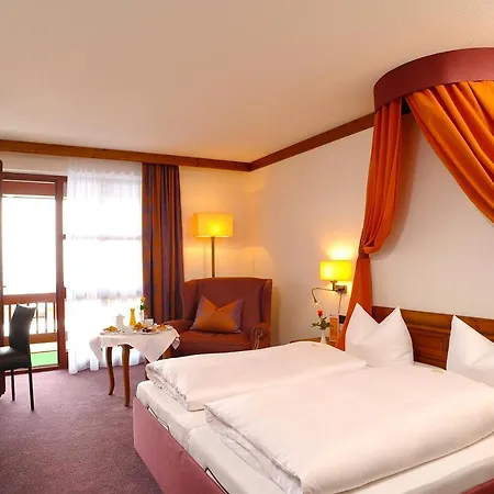 Quellness- Und Golfhotel Fürstenhof 4*