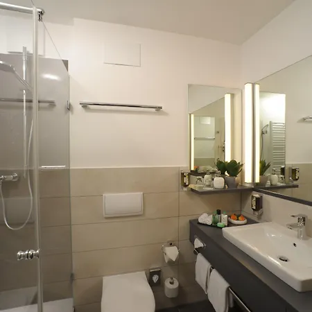 Fuerstenhof 4*